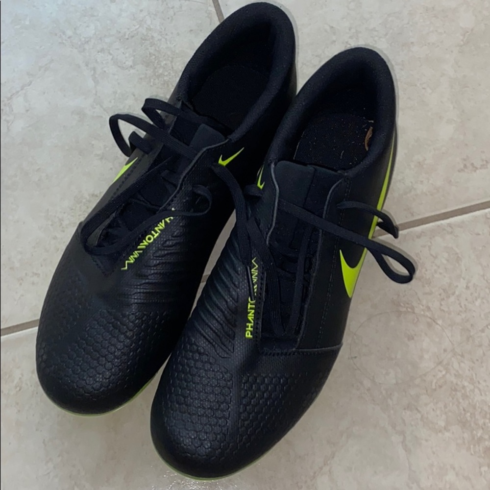Nike Phantom Cleats